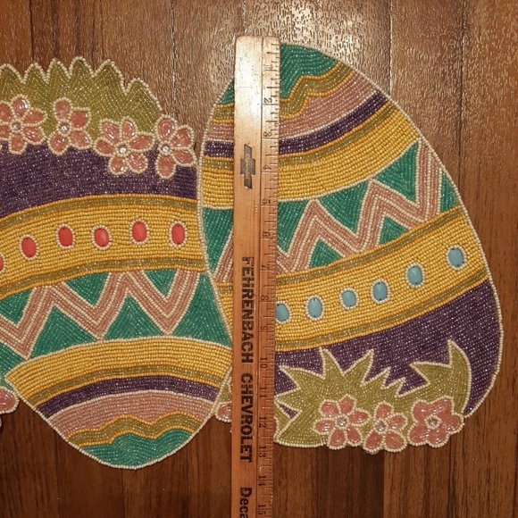 Jewelled Easter Egg Table Runner Beaded Floral - Picture 13 of 13